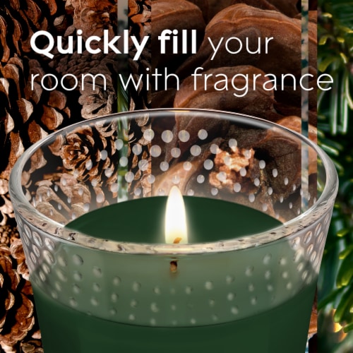 Glade® Pine Wonderland Jar Candles Perspective: bottom