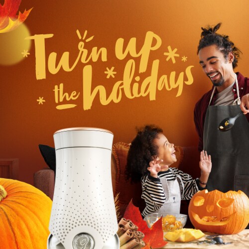 Glade Plug In Scented Oil Refills Limited Edition - Golden Pumpkin & Spice Perspective: bottom