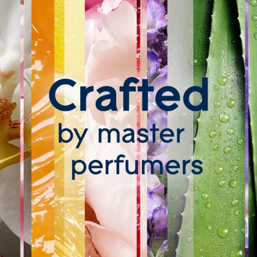 Glade® PlugIns® Cashmere Woods® Scented Oil Refills Perspective: bottom