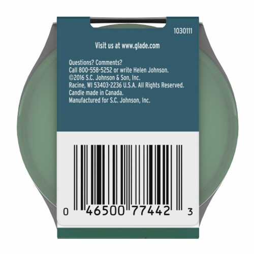 Glade Limited Edition Warm Flannel Embrace Candle Perspective: bottom