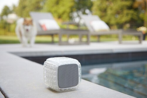 iLive Cush Air Bluetooth Waterproof Speaker - White Perspective: bottom