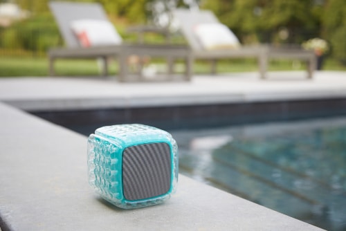 iLive Cush Air Bluetooth Waterproof Speaker - Turquoise Perspective: bottom