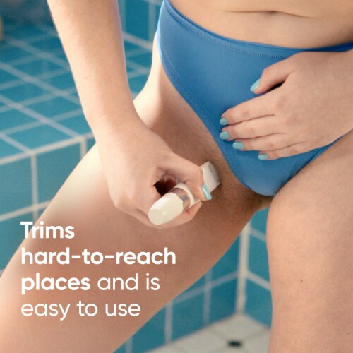 Gillette Venus Intimates Women's Gentle Trimmer + Attachment Comb Perspective: bottom