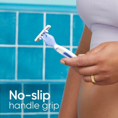 Gillette Venus Intimates Women's 2-Blade Irritation Defense Bar Disposable Razors Perspective: bottom
