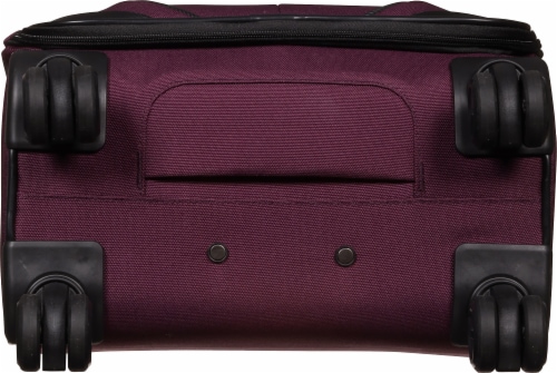 American Tourister 4 Kix 2.0 Spinner Luggage - Black Perspective: bottom