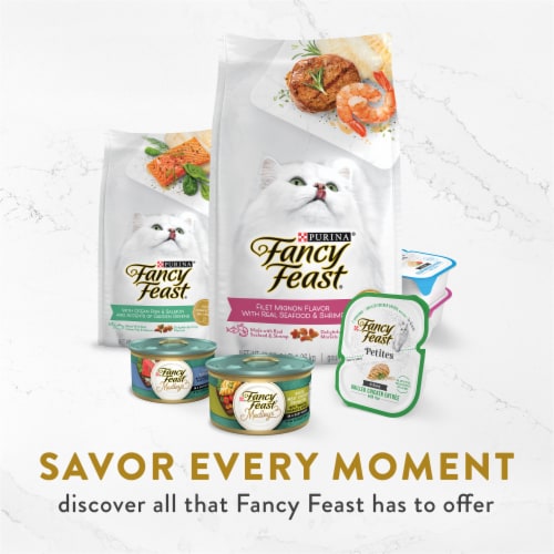 Fancy Feast Creamy Broths Creamy Chicken & Vegetables Wet Cat Food Perspective: bottom