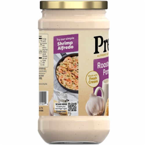 Prego Alfredo Pasta Sauce with Roasted Garlic and Parmesan Cheese Perspective: bottom