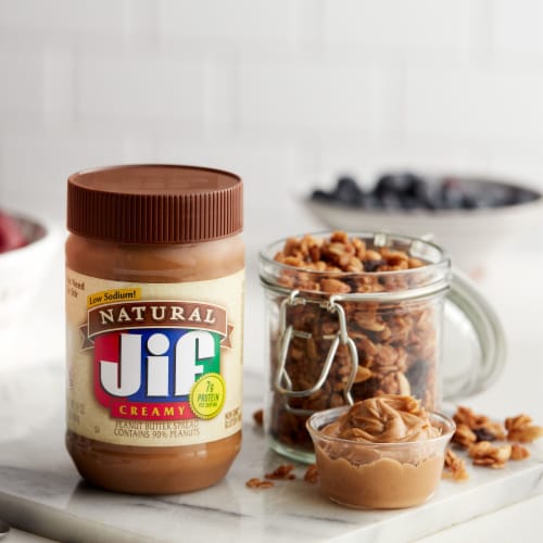 Jif Natural Creamy Peanut Butter Spread Perspective: bottom
