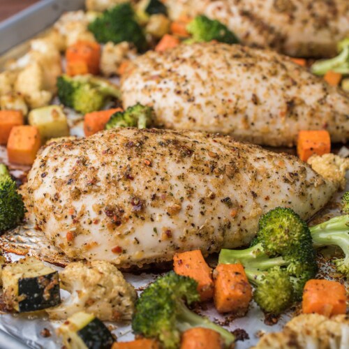 McCormick® One Sheet Pan Farmer's Market Chicken & Vegetables Seasoning Mix Perspective: bottom