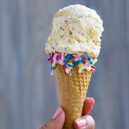 McCormick Cake Batter Flavor Perspective: bottom