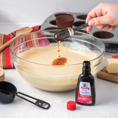 McCormick® Pure Vanilla Extract Perspective: bottom