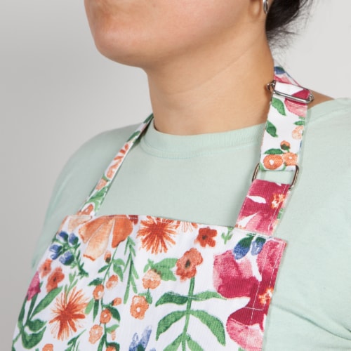 Now Designs 100% Cotton Botanica Kitchen Apron with Adjustable Straps Perspective: bottom