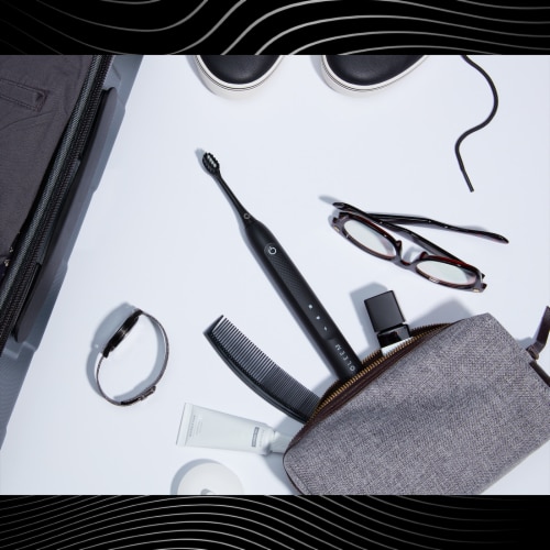 Gleem Black Toothbrush Refill Head Perspective: bottom