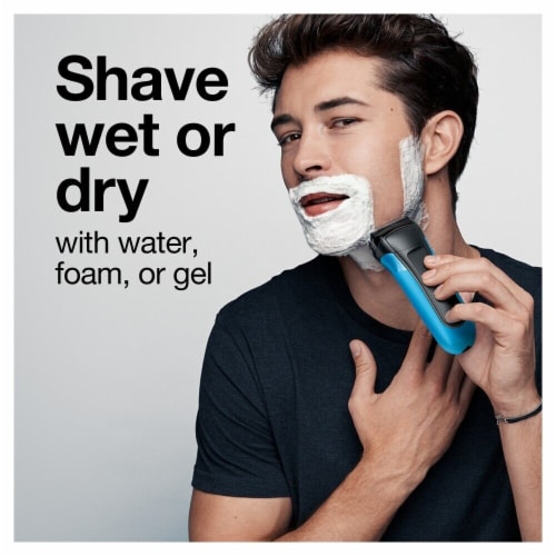 Braun Series3 Men's Wet & Dry Rechargeable Electric Shaver Perspective: bottom