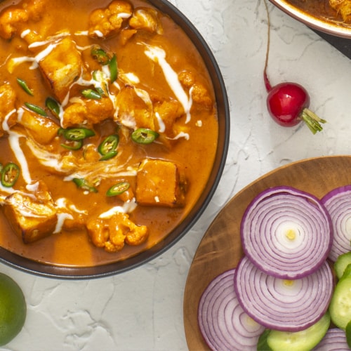 Patak's® Spicy Butter Chicken Curry Indian Simmer Sauce Perspective: bottom