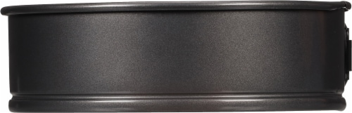 Wilton™ Gold Non-Stick Springform Pan Perspective: bottom