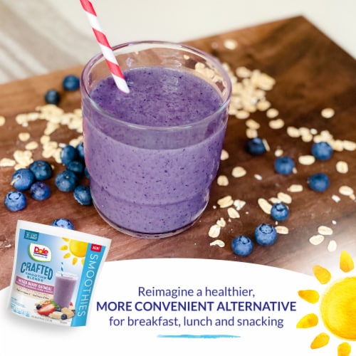 DOLE CRAFTED SMOOTHIE BLENDS® Mixed Berry Oatmeal Pre-Portioned Frozen Fruit Bags Perspective: bottom