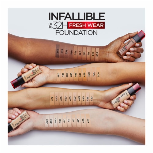 L'Oreal Paris Infallible Foundation 32 Hour Fresh Wear Lightweight 470 Radiant Honey Perspective: bottom