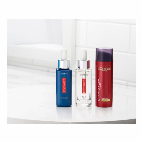 L'Oreal Paris Revitalift Triple Power Face Sunscreen with SPF 30, Hyaluronic Acid & Vitamin C Perspective: bottom