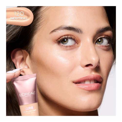 L'Oreal Paris Lumi Le Glow Skin Tint 120 Neutral Perspective: bottom