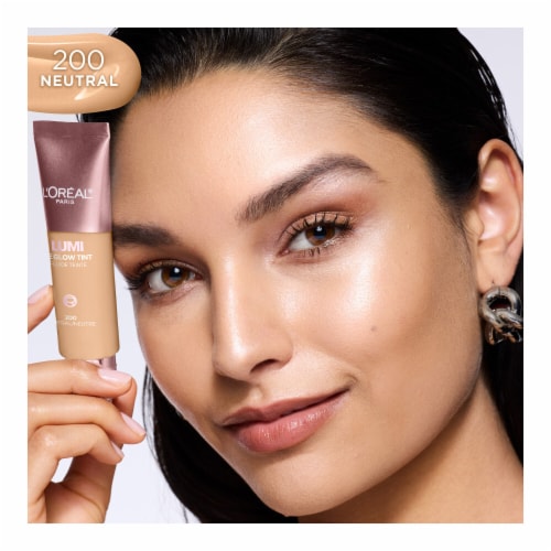 L'Oreal Paris Lumi Le Glow Skin Tint 200 Neutral Perspective: bottom