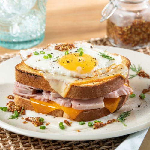 Aunt Millie's® Live Carb Smart Low Calorie Wheat Bread Perspective: bottom