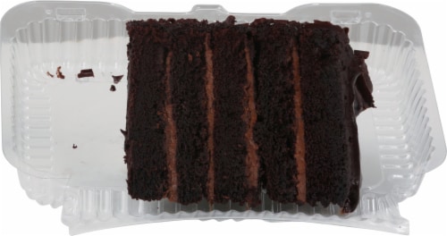 Harris Teeter™ Fresh Foods Market Grande Finale Cake Slice Perspective: bottom