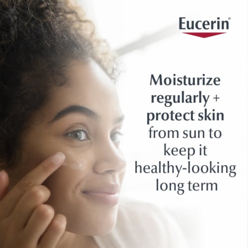 Eucerin Daily Protection Broad Spectrum SPF 30 Sunscreen Moisturizing Face Lotion Perspective: bottom