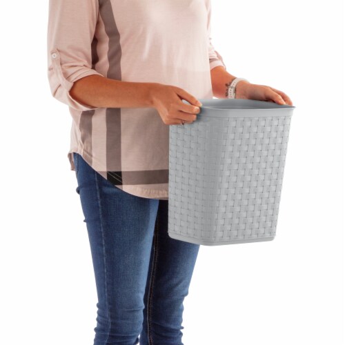 Sterilite Weave 3.4-Gallon Trash Can - Cement Perspective: bottom