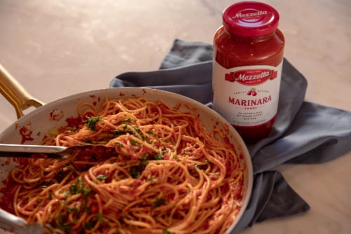 Mezzetta™ Family Recipes Marinara Pasta Sauce Perspective: bottom