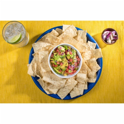 Mission Strips White Corn Tortilla Chips Perspective: bottom