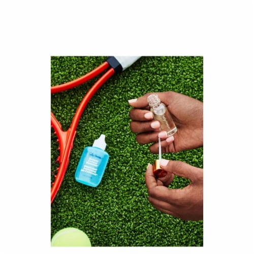 Sally Hansen® Instant Cuticle Remover™ Cuticle Care Perspective: bottom