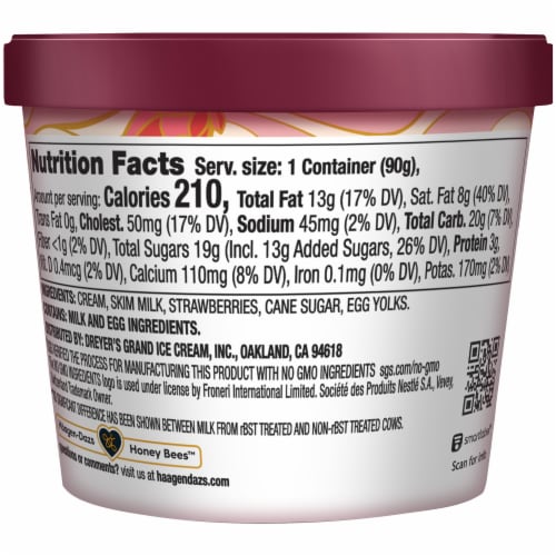 Haagen Dazs® Strawberry Ice Cream Cup Perspective: bottom
