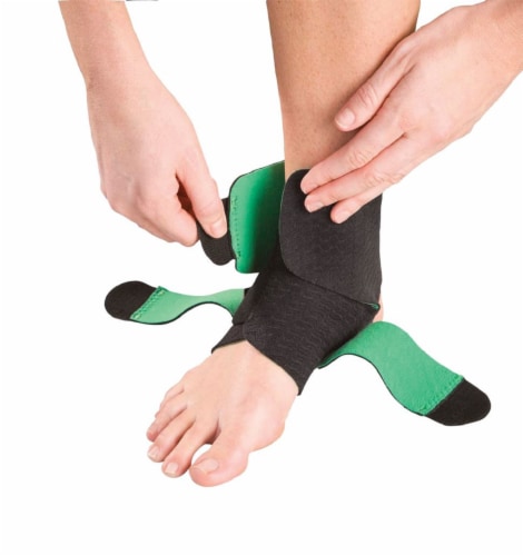 Kroger® Adjustable Wrist Support, 1 ct - Kroger