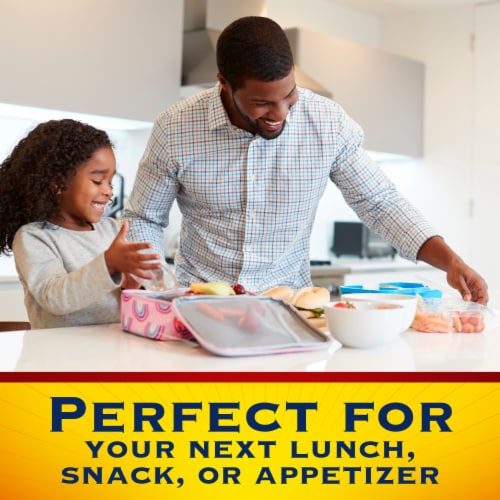 Hebrew National Kosher Beef Salami Lunch Meat Perspective: bottom