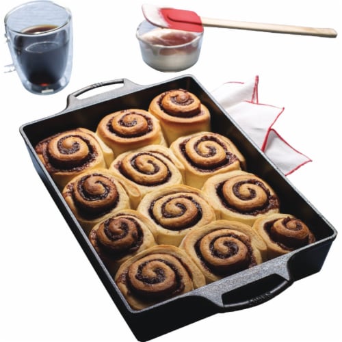 Lodge Baking Pan Seasoned Cast Iron Casserole Pan Perspective: bottom