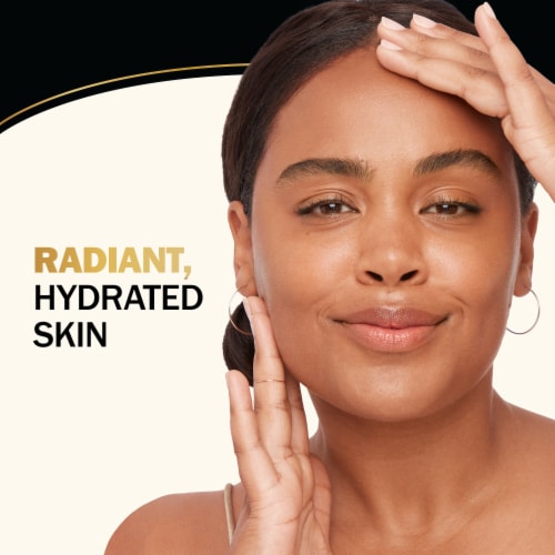 Olay Total Effects Facial Cream Daily Moisturizer Anti-Aging 7-in-1 Cream Perspective: bottom