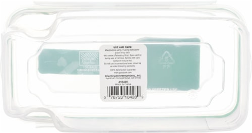GoodCook® Small Side Latching Food Storage Container with Scoop Perspective: bottom