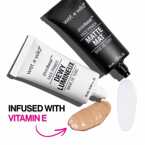 Wet n Wild® Photo Focus™ Matte Face Primer Perspective: bottom