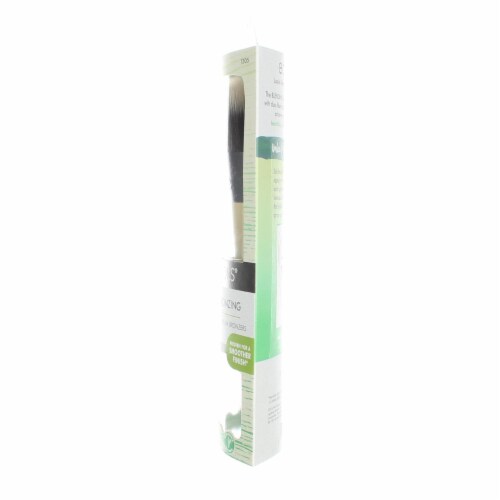 Ecotools® Blending & Bronzing Cosmetic Brush Perspective: bottom
