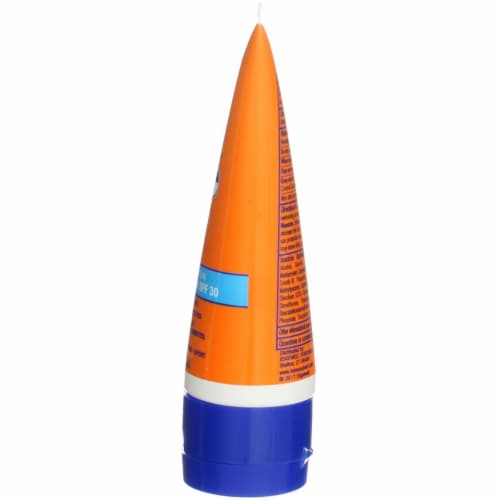 Banana Boat Sport Performance Sunscreen, SPF 30, Water Resistant, 3 fl oz Perspective: bottom