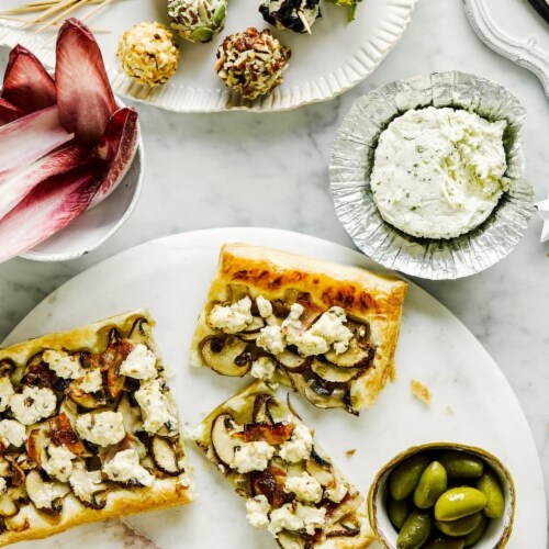 Boursin® Caramelized Onion & Herbs Gourmet Cheese Spread Perspective: bottom