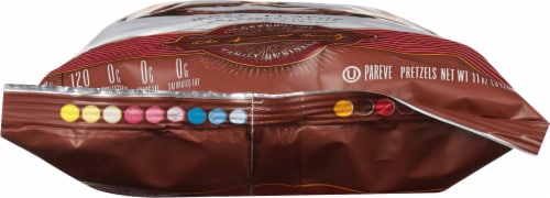 Unique Folds of Honor Original Splits Pretzels Perspective: bottom