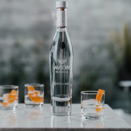 Avion Tequila Reserva Cristalino Perspective: bottom