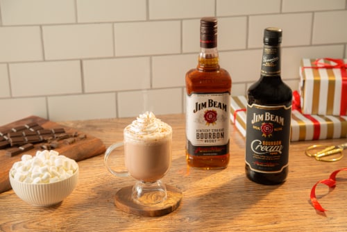 Jim Beam Limited Edition Bourbon Cream Whiskey Perspective: bottom