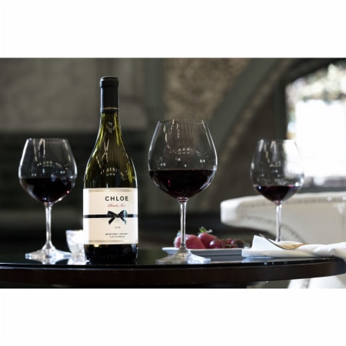 Chloe Pinot Noir California Red Wine Perspective: bottom