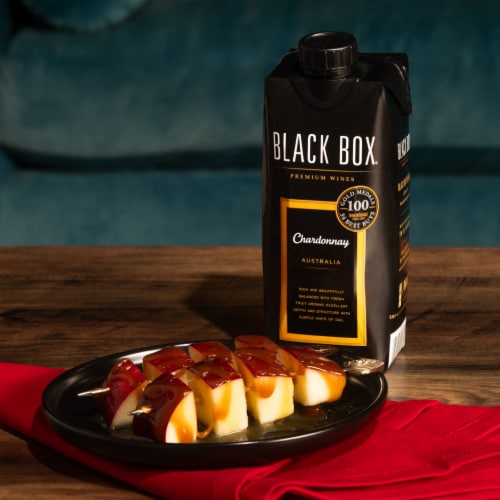 Black Box Chardonnay White WIne Perspective: bottom