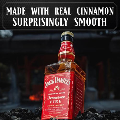 Jack Daniel's Tennessee Fire Whiskey Specialty Perspective: bottom