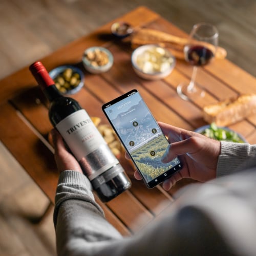 Trivento Reserve Malbec Argentina Red Wine Perspective: bottom