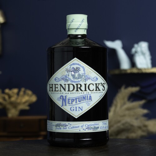 Hendrick's Neptunia Gin Perspective: bottom